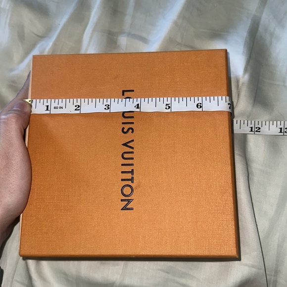 Louis Vuitton Box (empty) - Picture 5 of 6